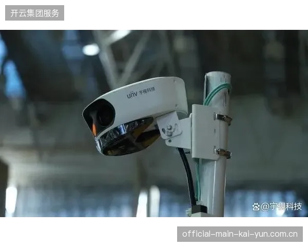 场馆端直播设备硬件升级常态化,但配套的窄带传输方案为何仍在拖累用户体验? 场馆端直播设备硬件升级常态化,但配套的窄带传输方案为何仍在拖累用户体验?